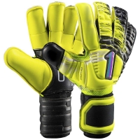 GOALKEEPER GLOVES